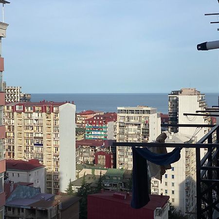 Apartment - Nino Batumi Bagian luar foto