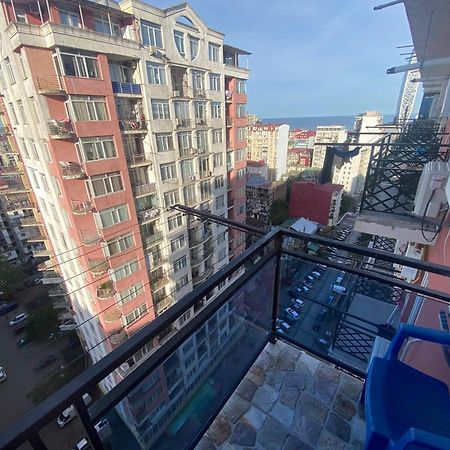 Apartment - Nino Batumi Bagian luar foto
