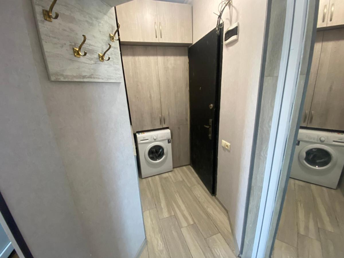 Apartment - Nino Batumi Bagian luar foto