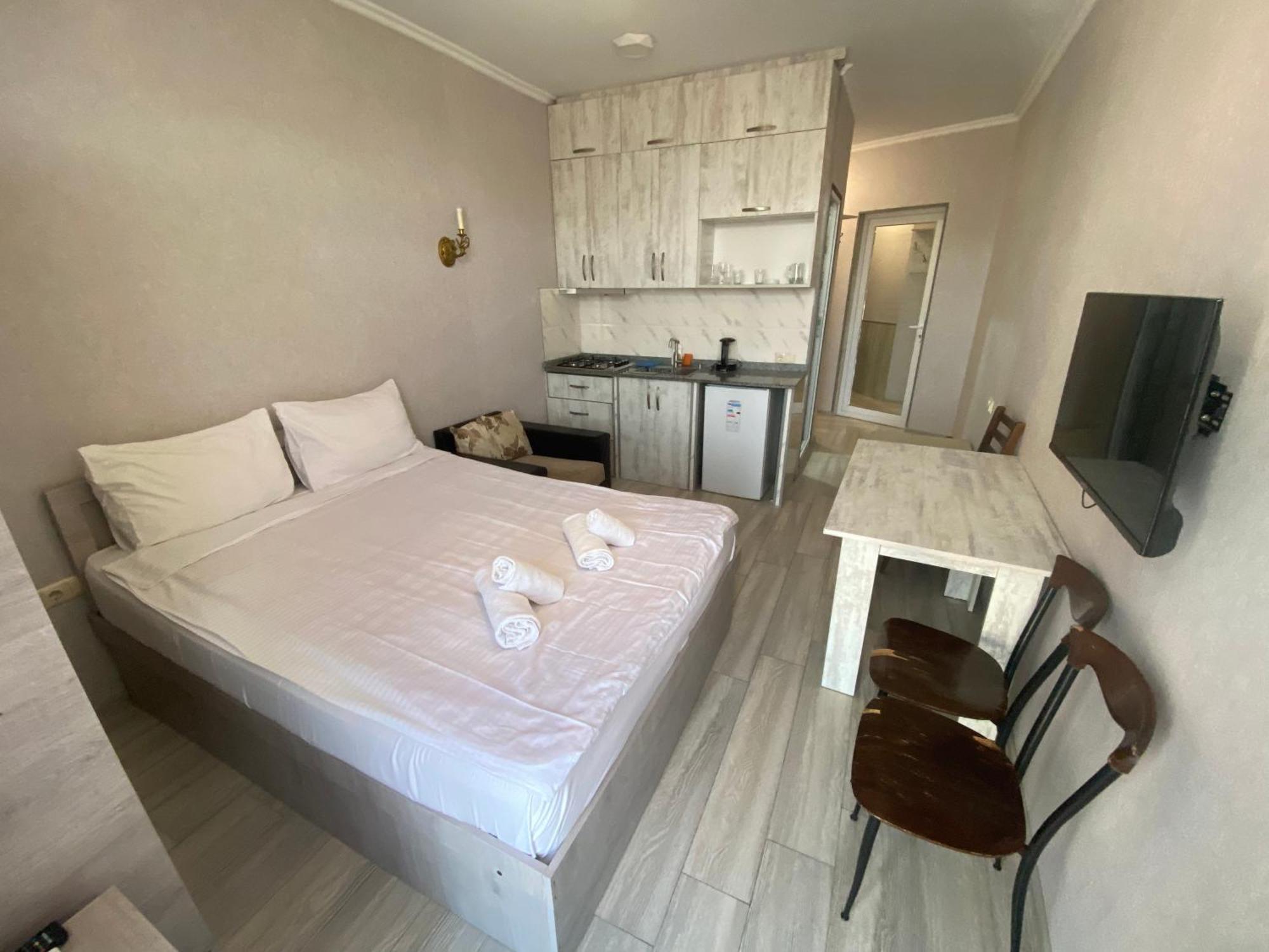 Apartment - Nino Batumi Bagian luar foto
