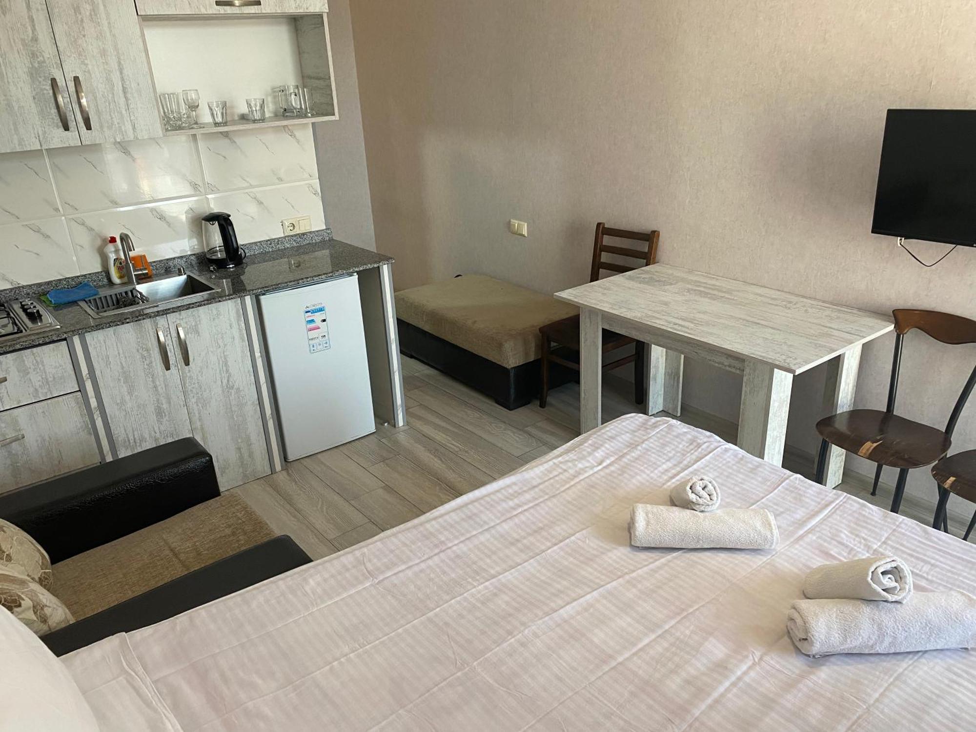 Apartment - Nino Batumi Bagian luar foto